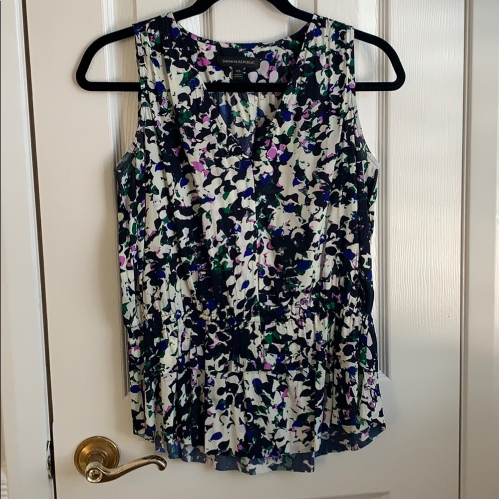 Banana Republic floral top